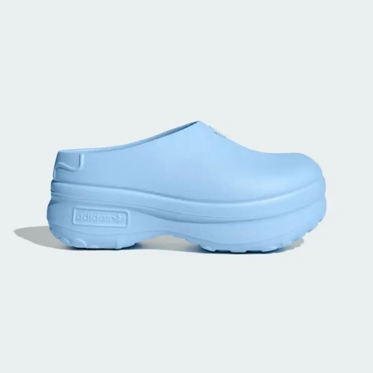 BLEU AD 1